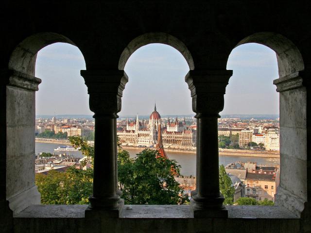 Hungarian_Parliament