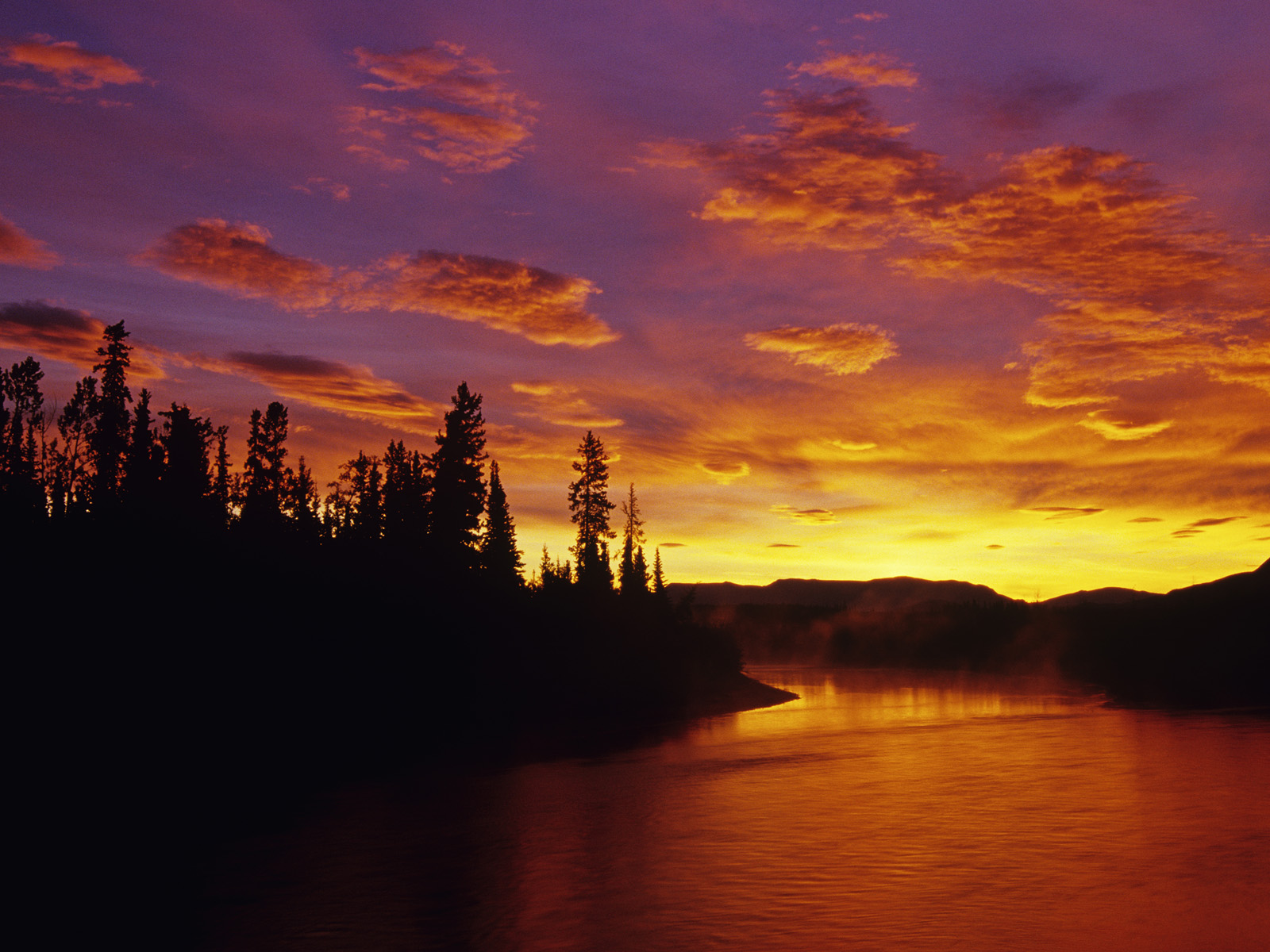 Dezadeash_River