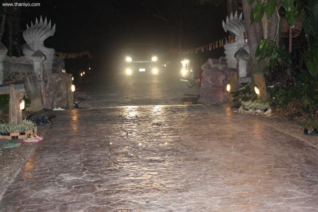 waphukaew12_240