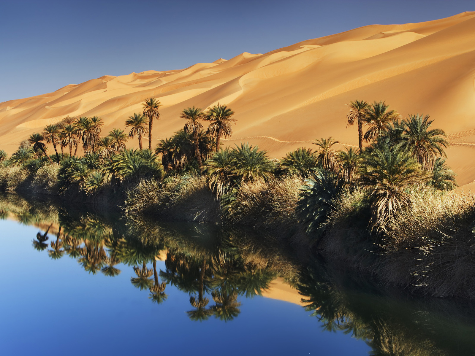 Um_el_Ma_Lake