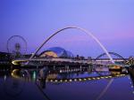 Gateshead_Millennium_Bridge