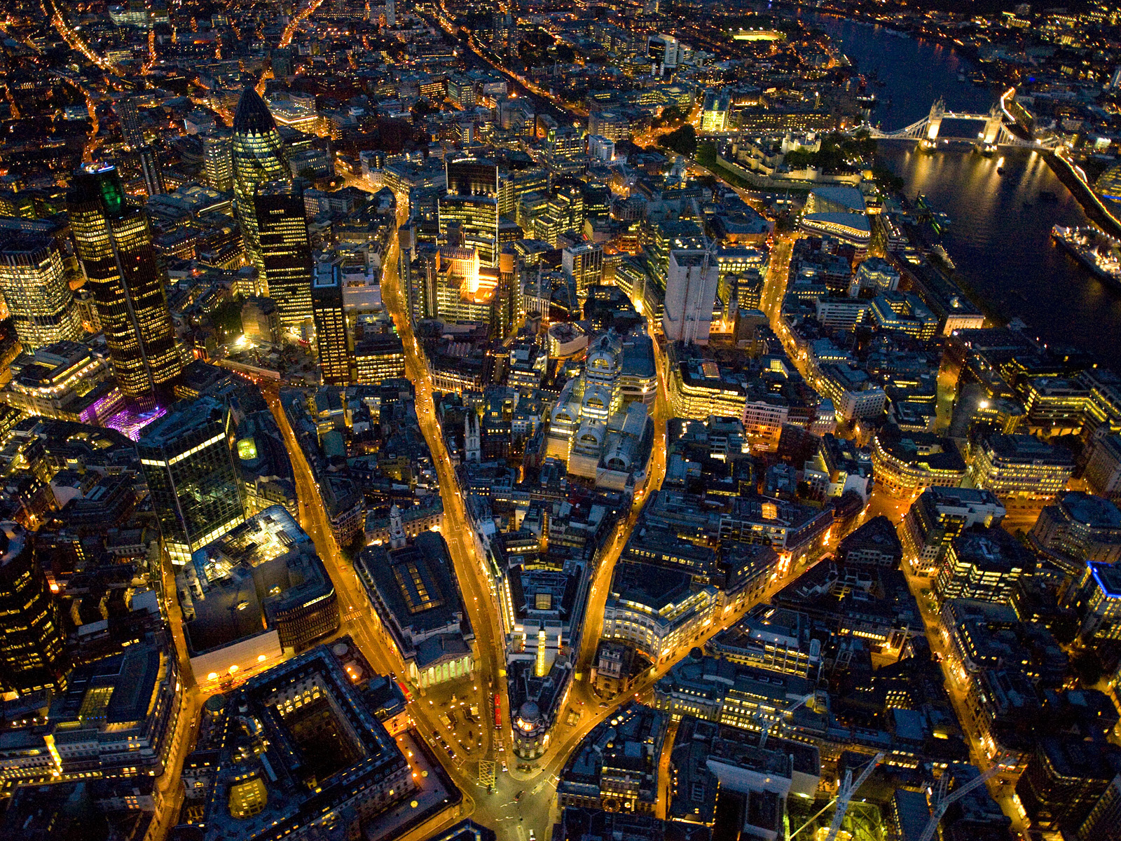 London_at_Night