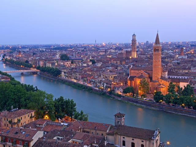 Verona_Santa_Ana