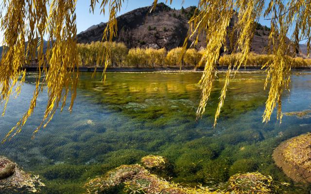 Lake_01
