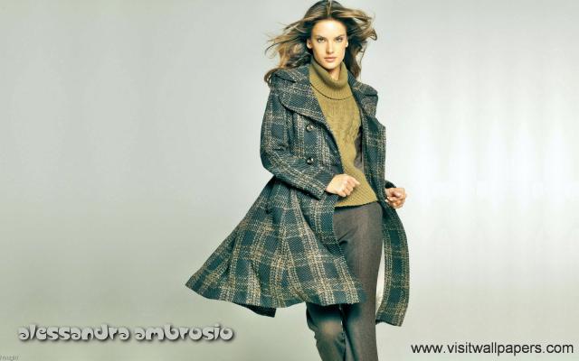alessandra-ambrosio-03
