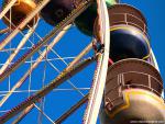 Ups_and_Downs_Ferris_Wheel