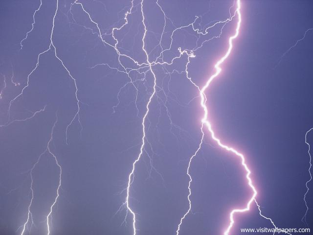 Lightning_Strikes