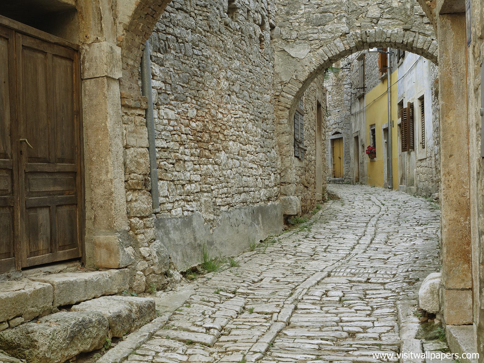 Cobblestone_Street_01