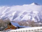 Snowy_Barn