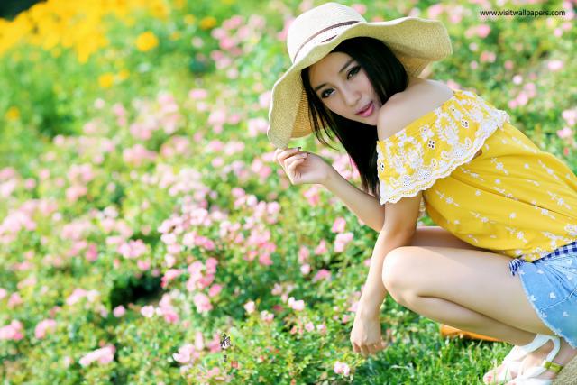 Beautiful_girls_176