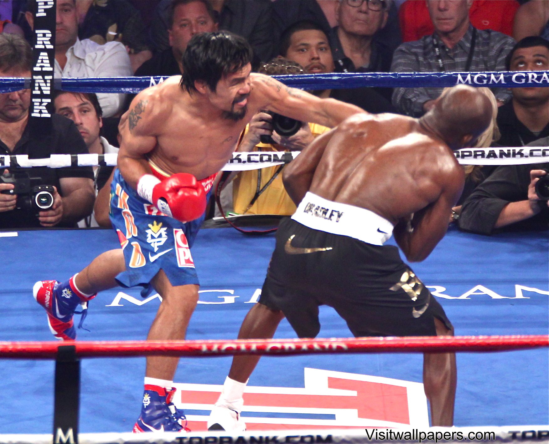 pacquiao_bradley_15