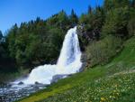 waterfalls_415