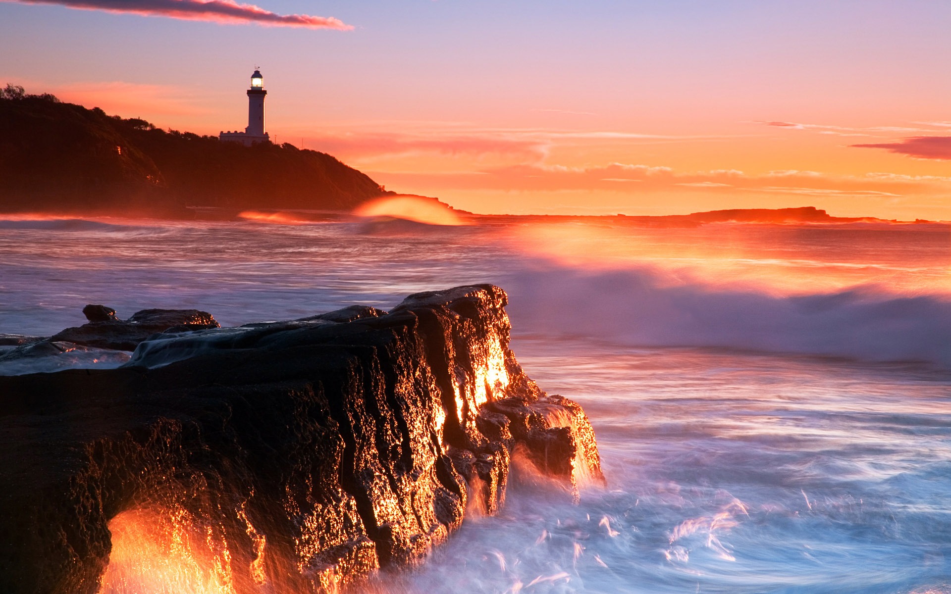 Lighthouse_77