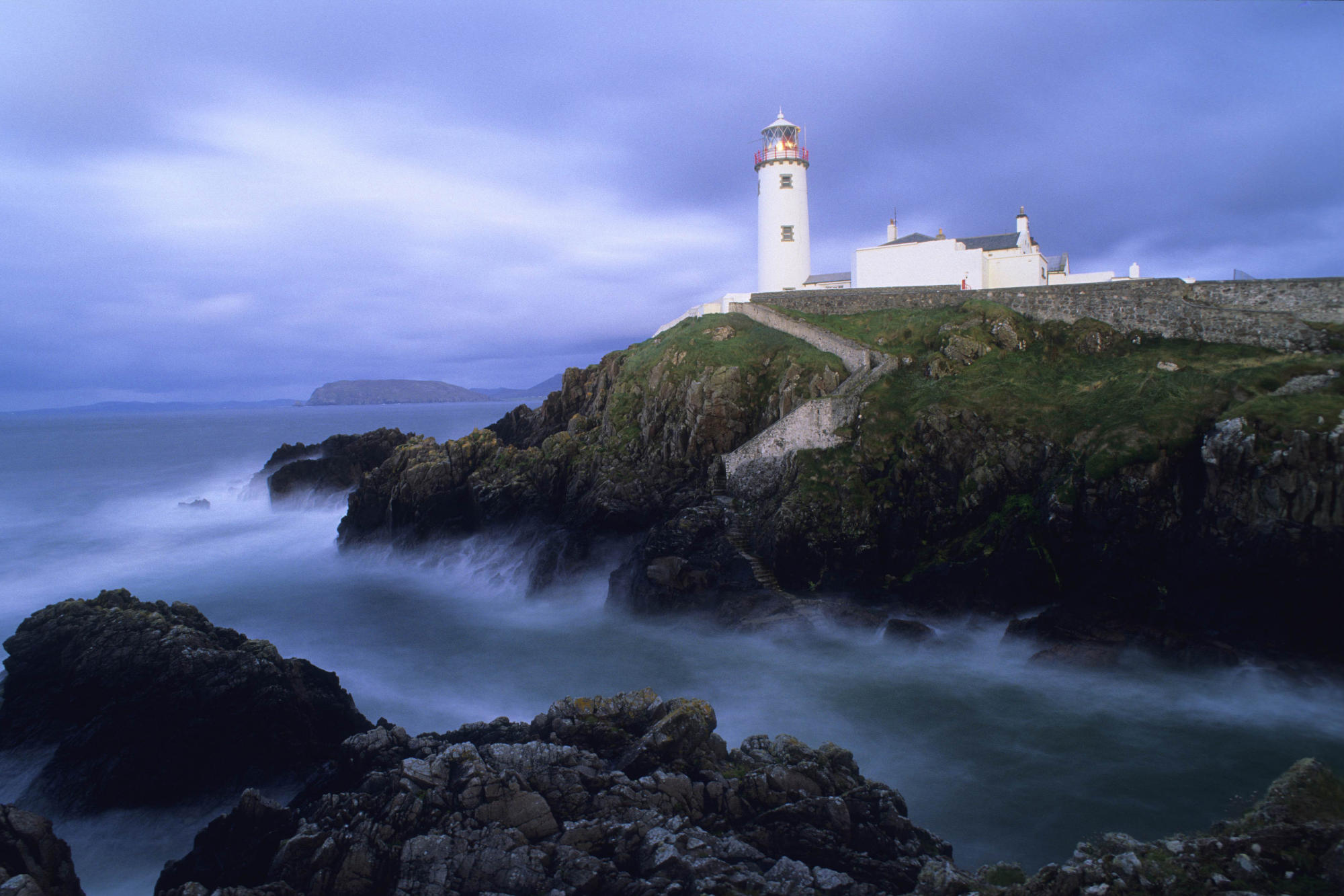 Lighthouse_80