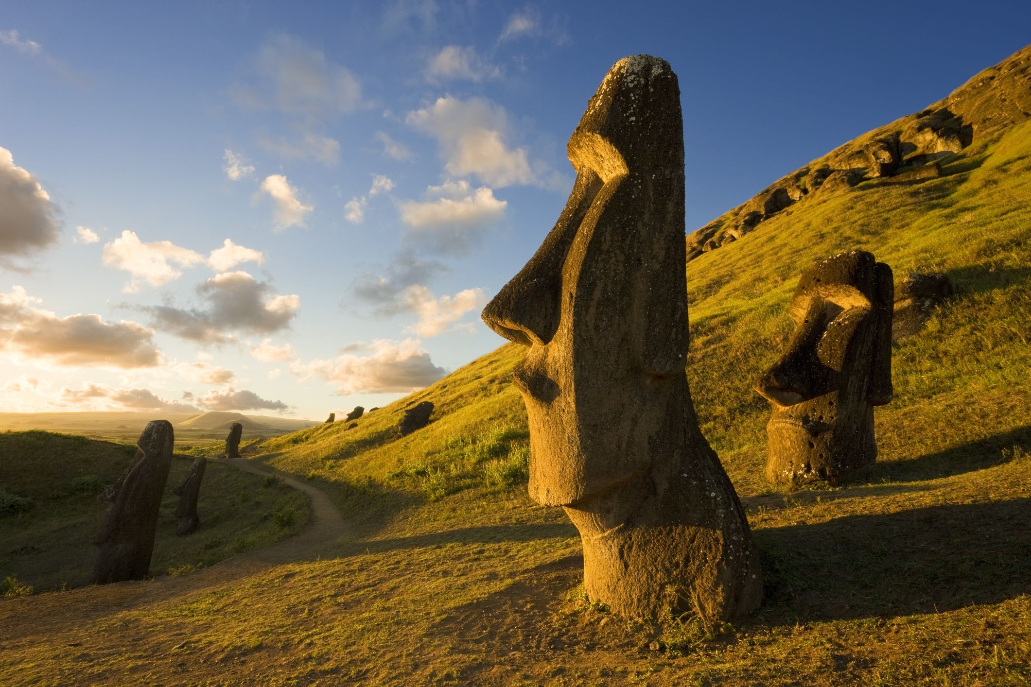 Moai_Stone_Statues_09