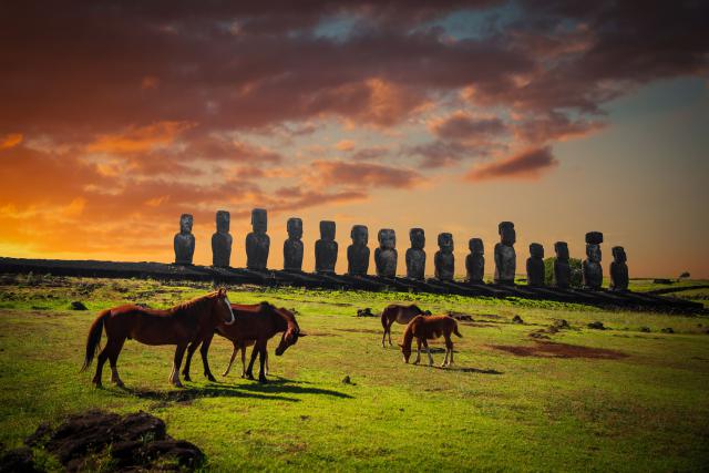 Moai_Stone_Statues_10
