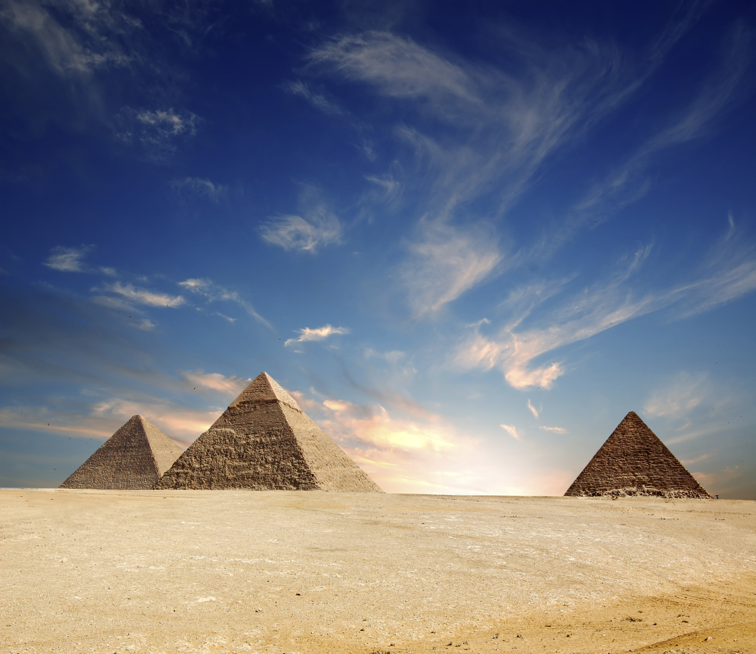 Pyramids_44