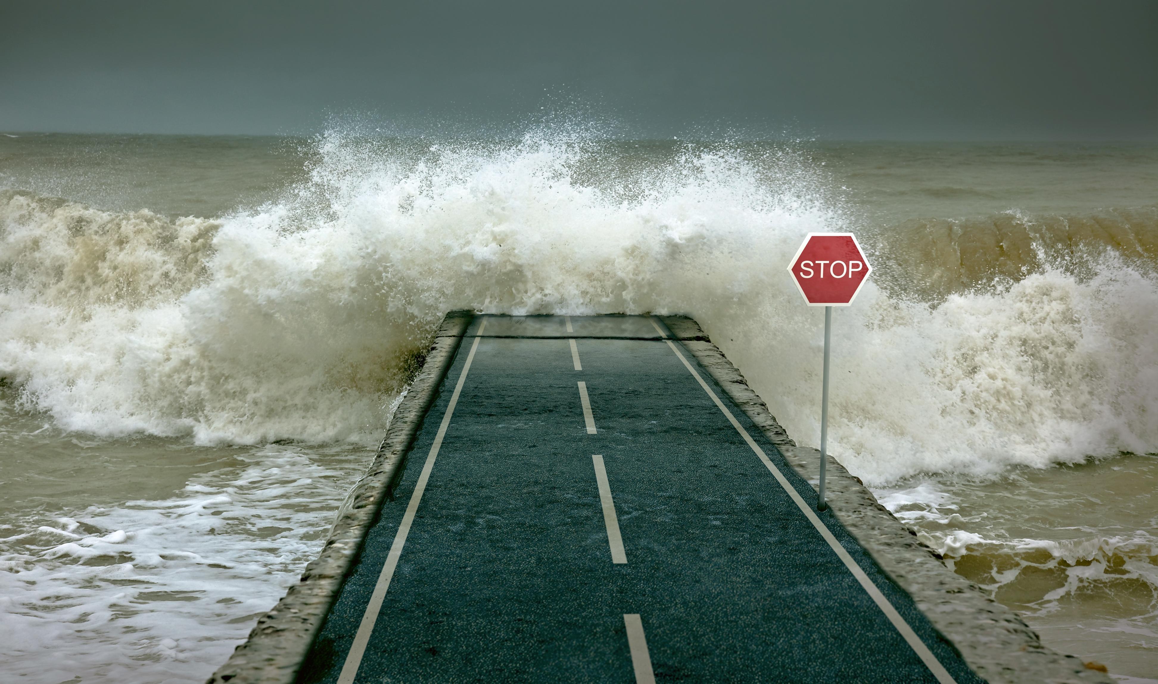 Crashing_Wave_04