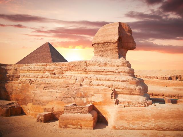 Pyramids_81