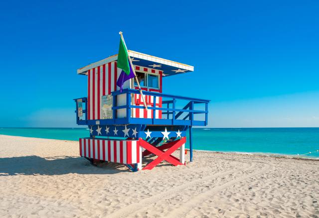 Lifeguard_Station_14