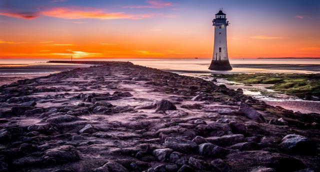 Lighthouse_163