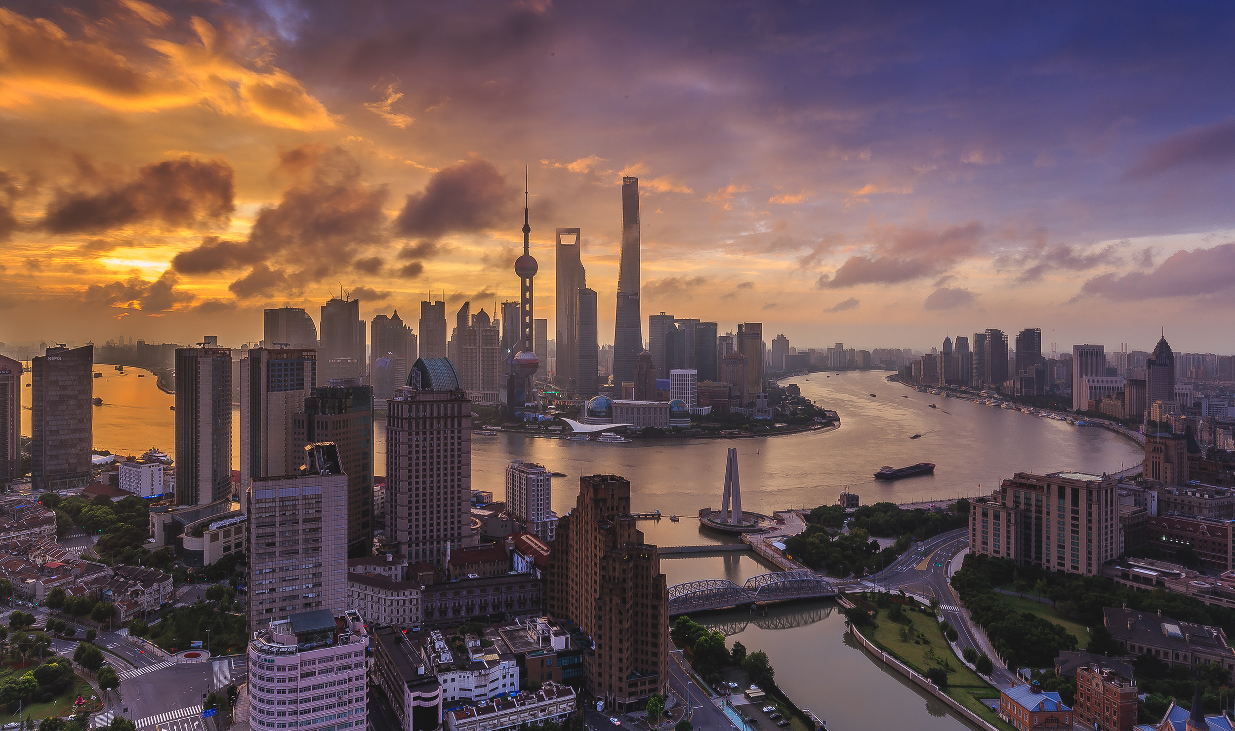 Sunrise_395