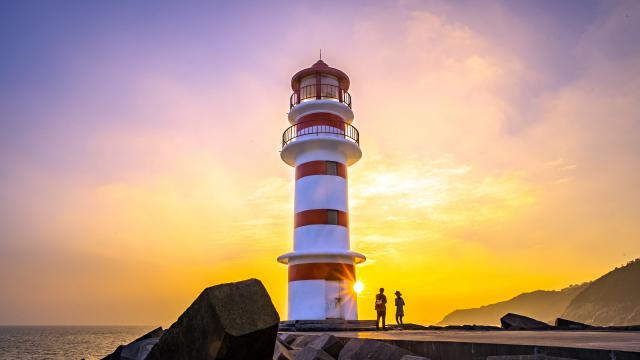 Lighthouse_204