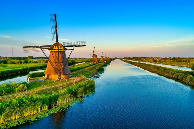 Windmill_84