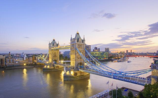 England_021
