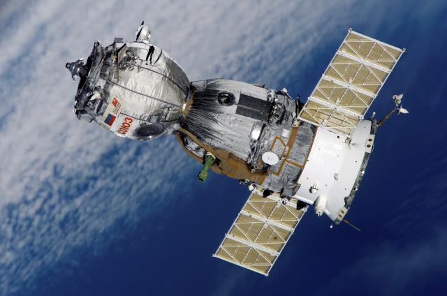 Soyuz_01