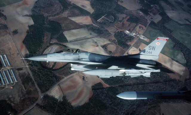 War_Airplane_174
