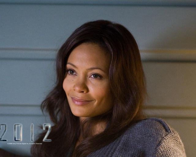 2012movie_12