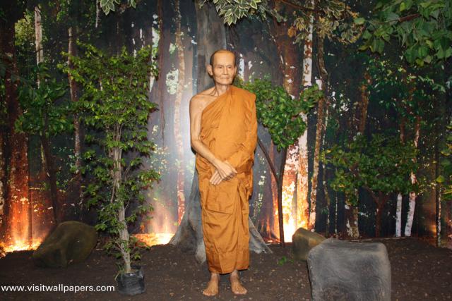 monks_05