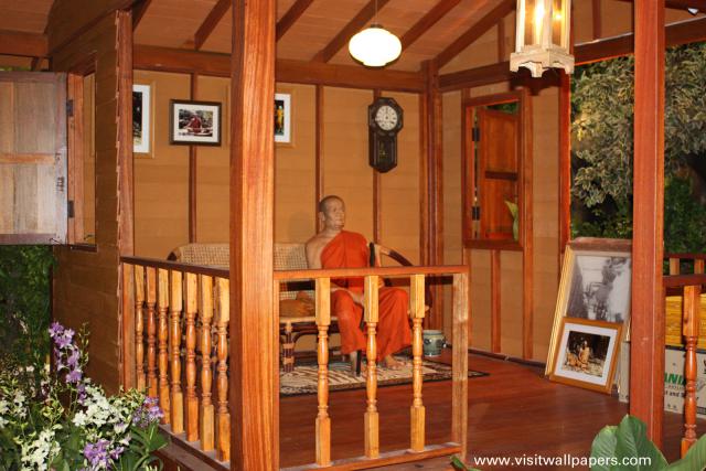 monks_16