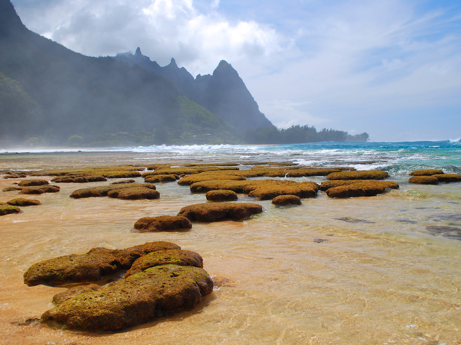 Tunnels Beach, Kauai, Hawaii
