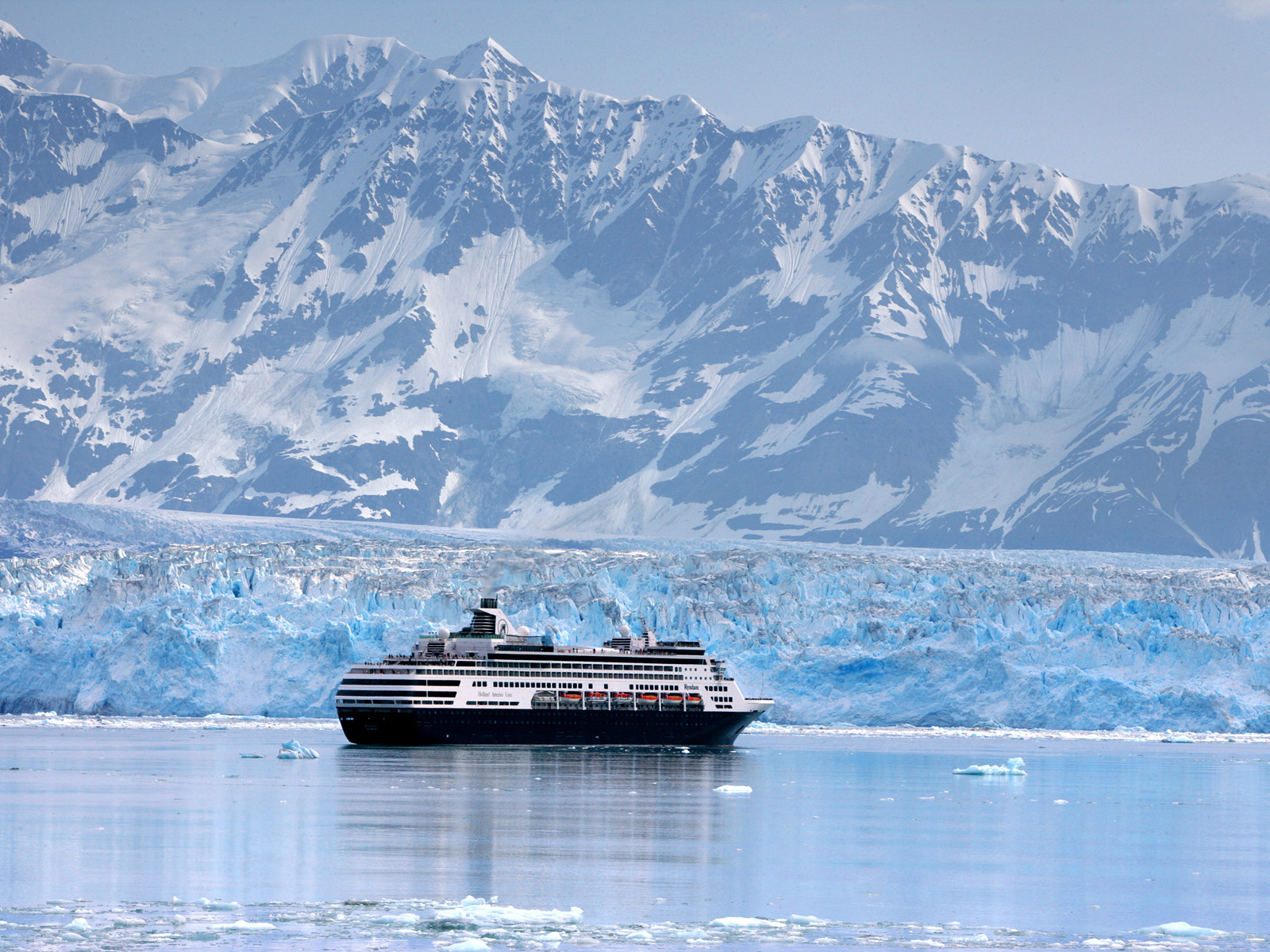Cruising Along the Hubbard Glacier Alaska