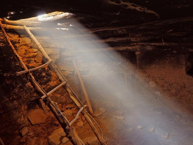 Kiva Ladder, Utah
