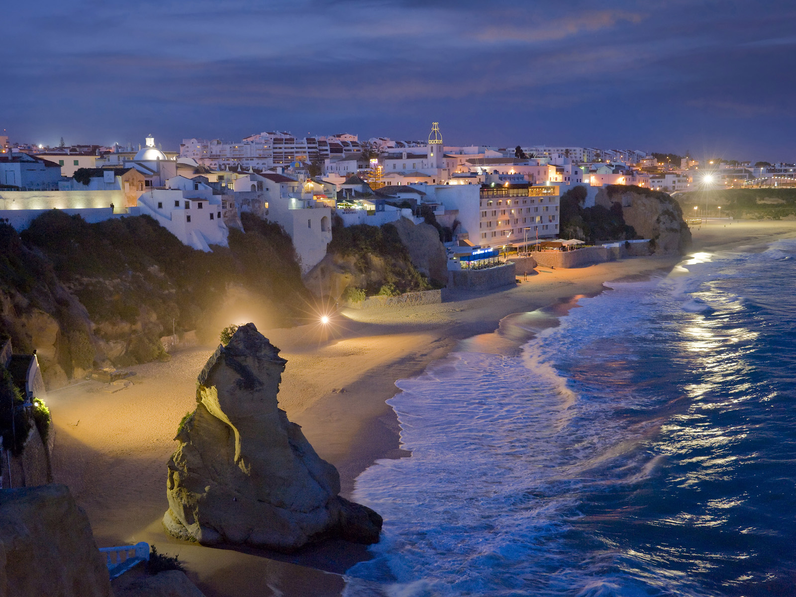 Albufeira_at_Night_Portugal