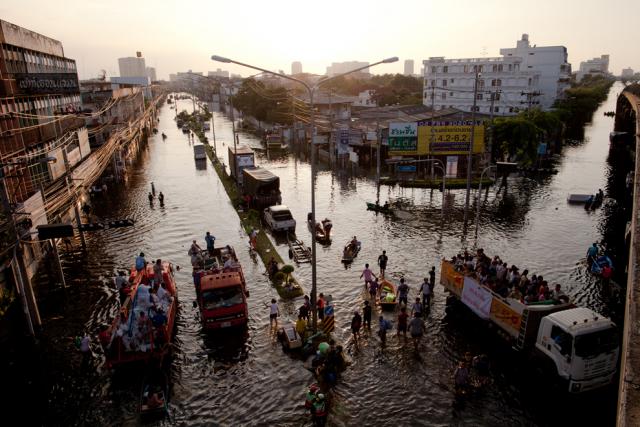 thai_flood_54_003