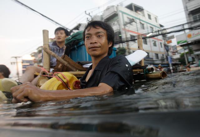 thai_flood_54_007